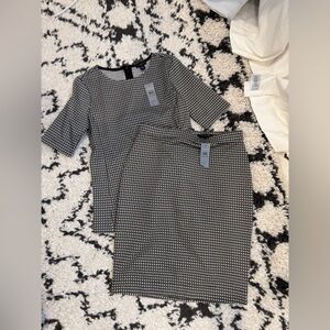 Ann Taylor Black and White Patterned Skirt